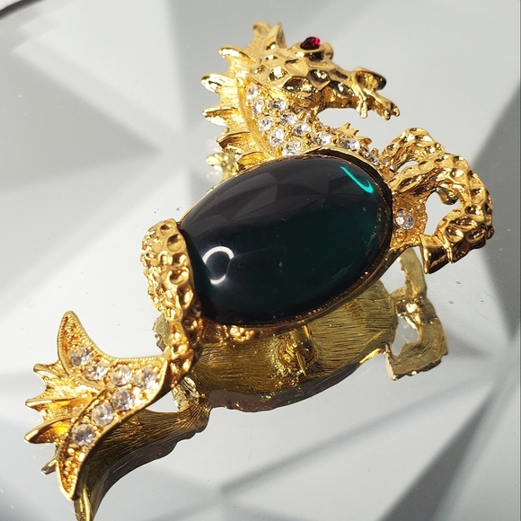 Stunning KJL Jelly Belly Sea Dragon Brooch - Picture 3 of 6